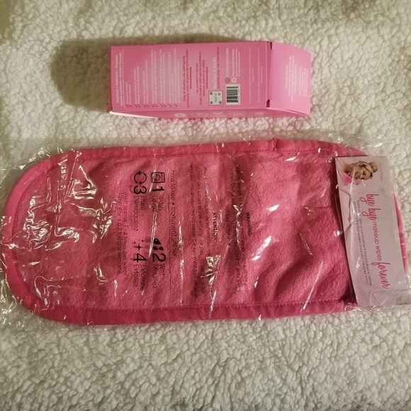 MAKEUP ERASER The‎ Original Makeup Remover Cloth Pink Antibacterial Sensitive - Picture 2 of 10